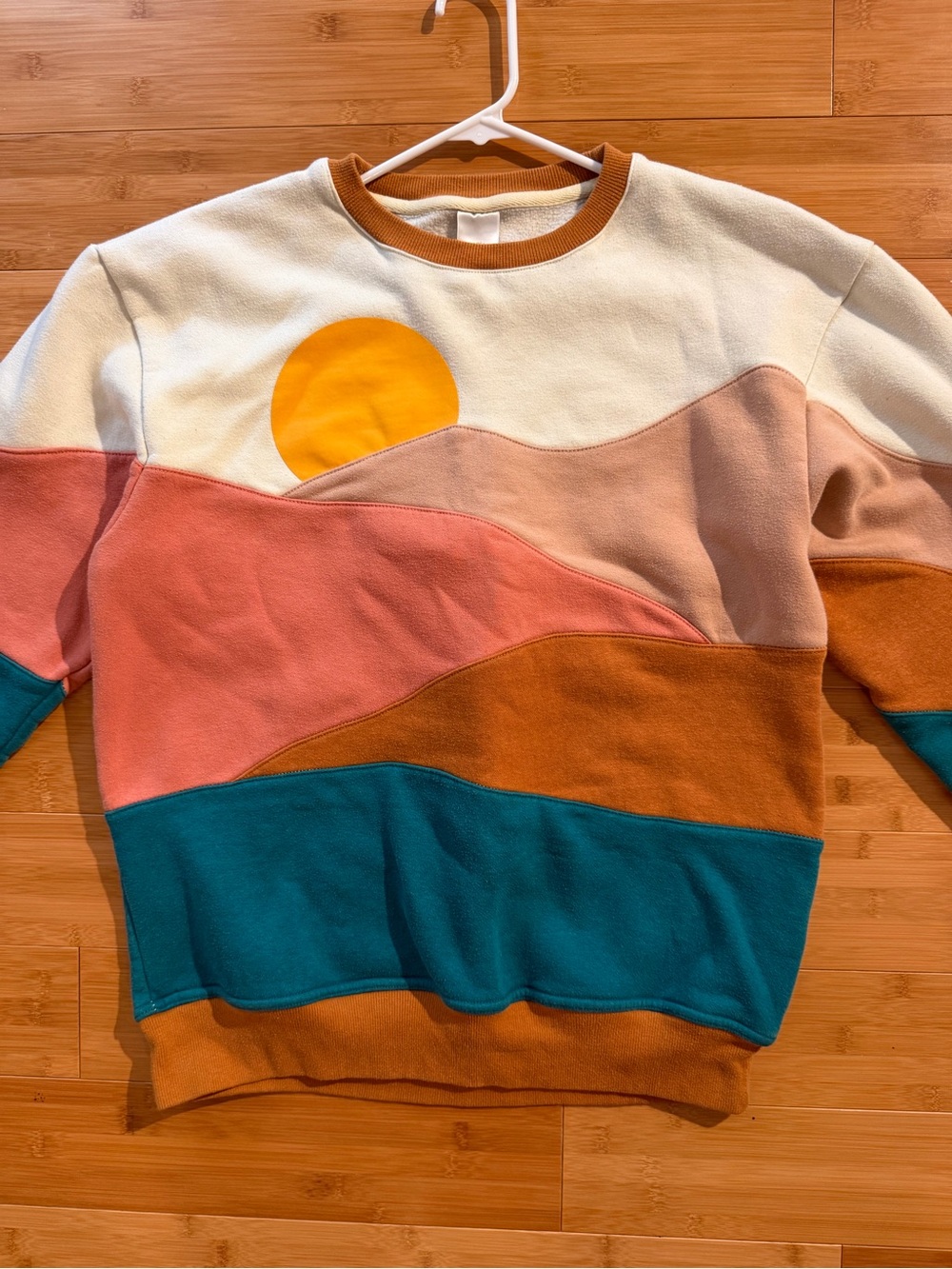 Colorblock Crewneck Sweater - Sun and Mountains - Unisex Small - Outdoors